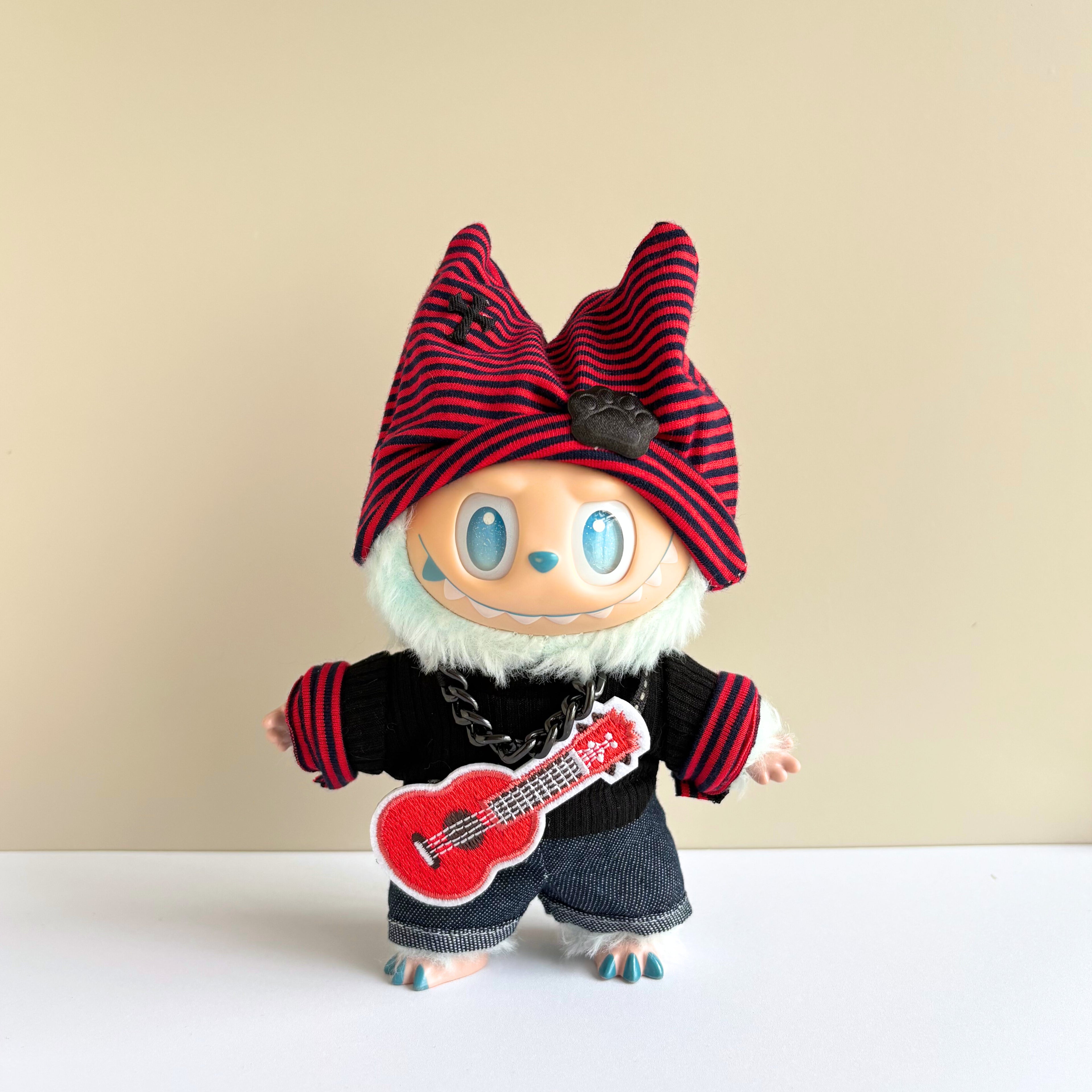 17cm Labubu Clothes –Indie Rocker Full Set (clothes Only, Doll Not Included)