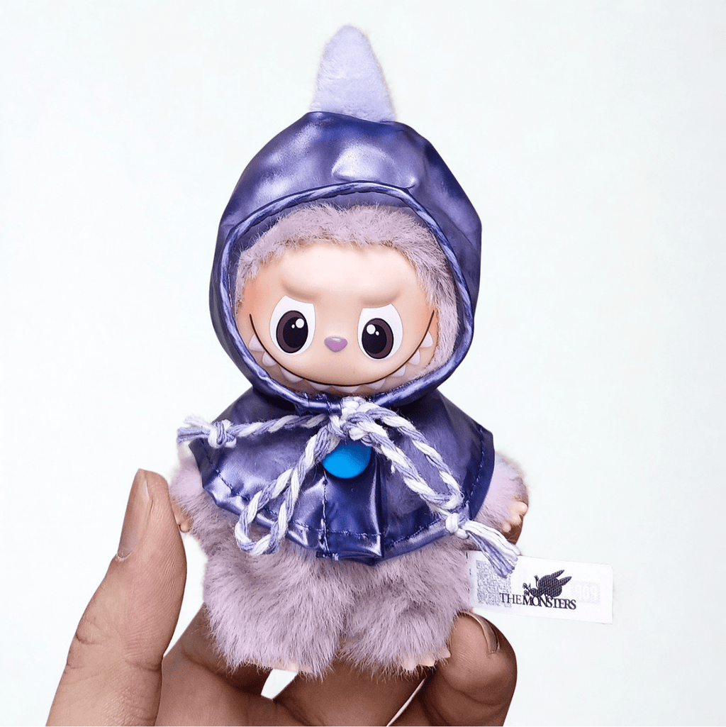 Labubu 10cm Doll Clothes – Pin For Love Raincoat (Clothes Only, Doll Not Included)