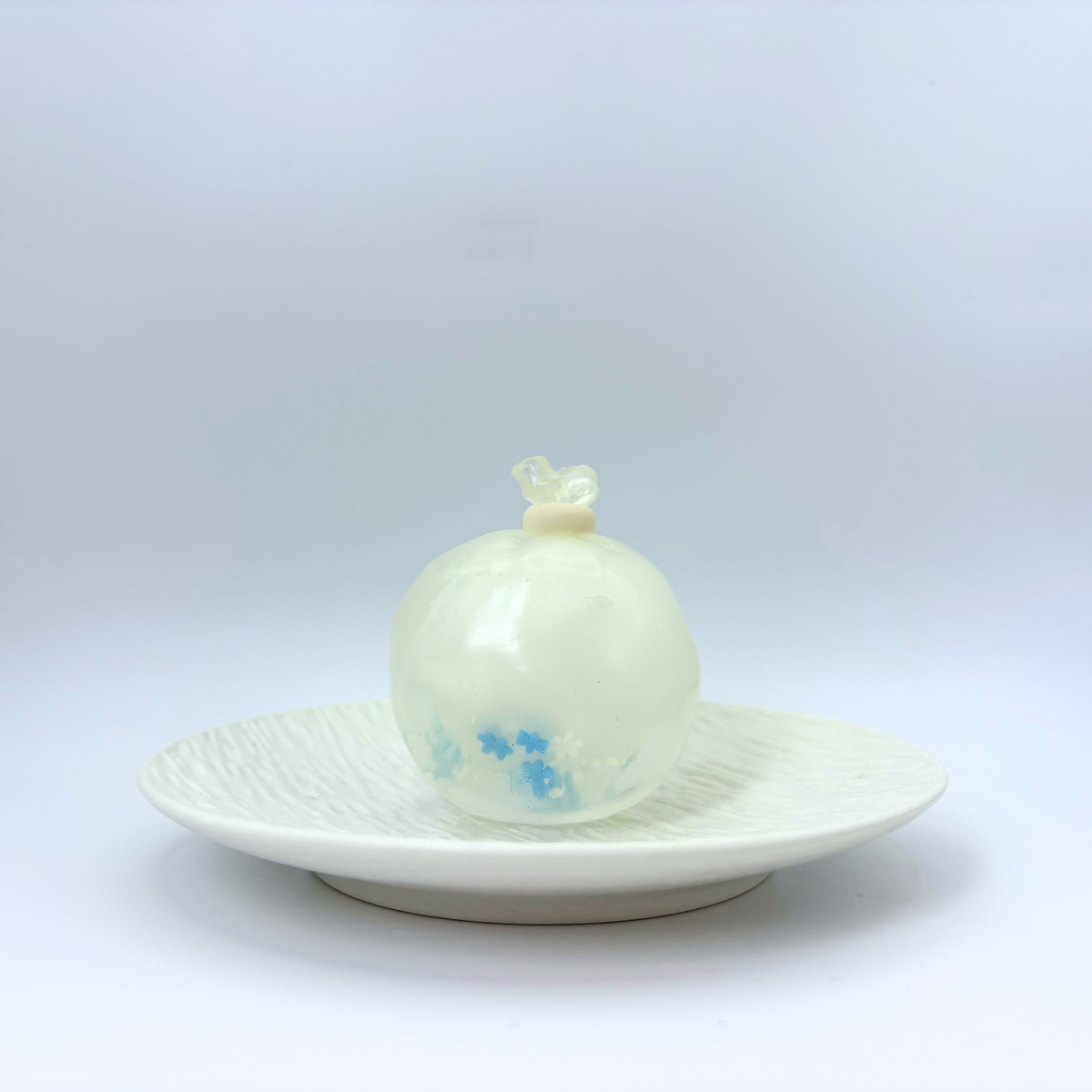 Lalachill Wax Cracking Stress Ball  – Snow