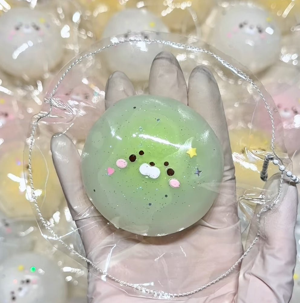 Lalachill Chubby Seal Taba Squishy