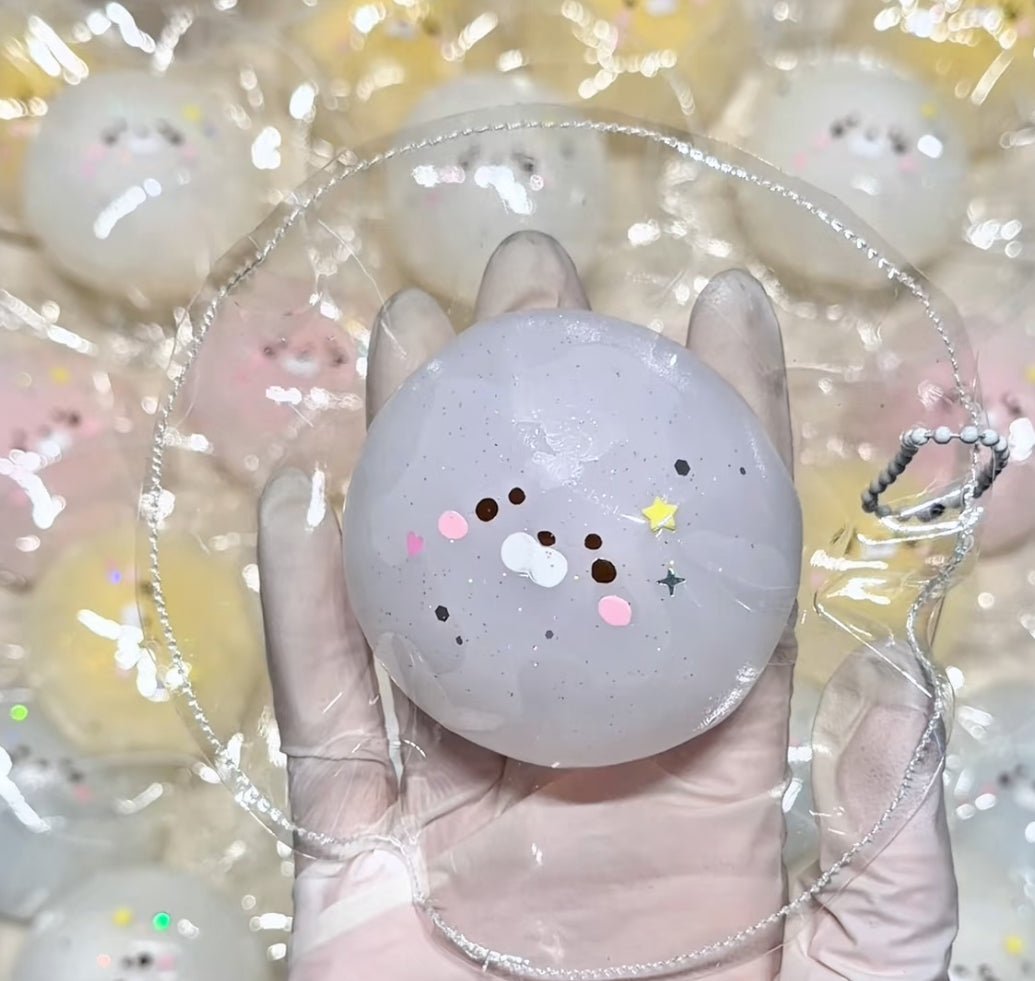 Lalachill Chubby Seal Taba Squishy
